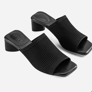 NEW in box! TIJN Katrin mules in Black